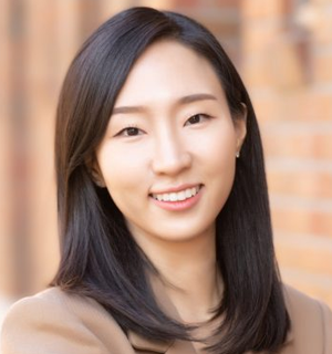 Faculty Member Laura Kim